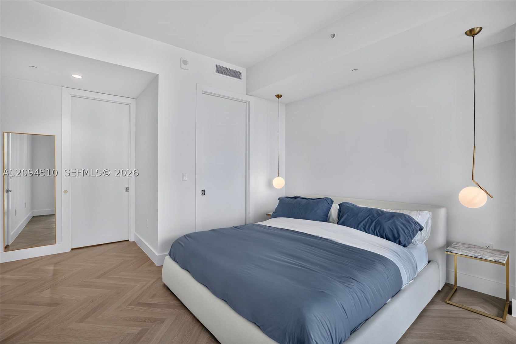 5775 Collins Ave #705, Miami Beach FL 33140