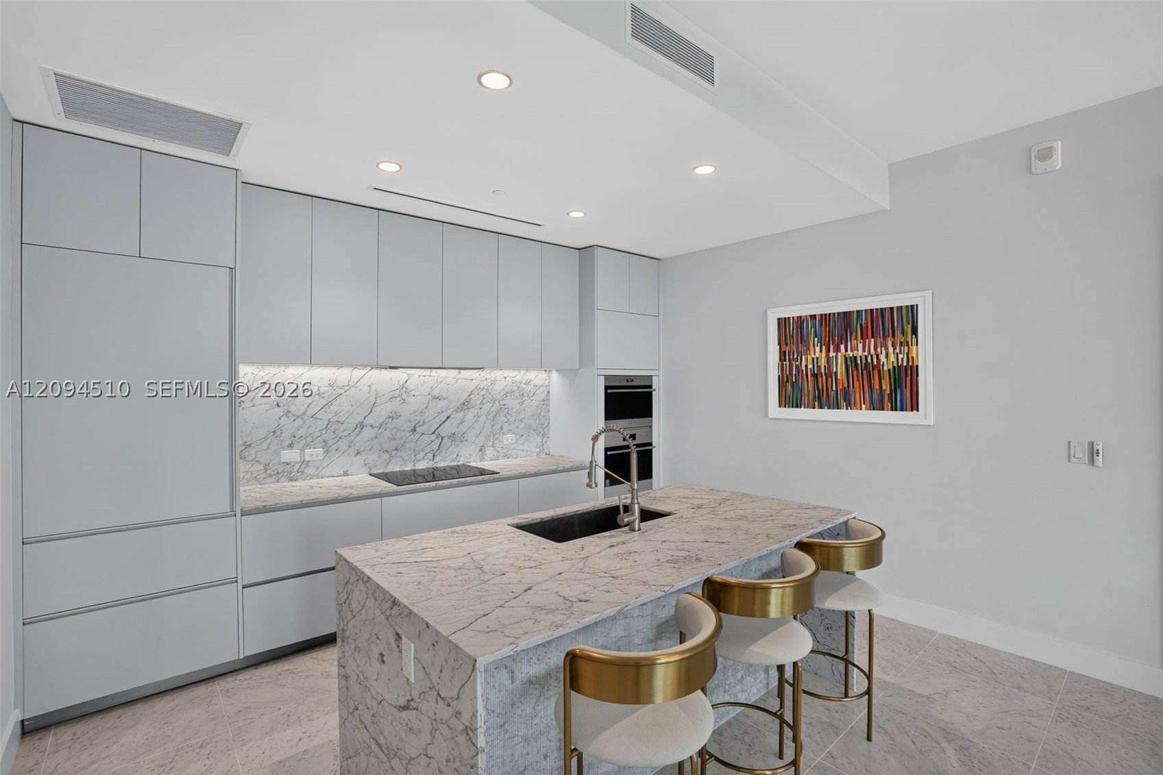 5775 Collins Ave #705, Miami Beach FL 33140