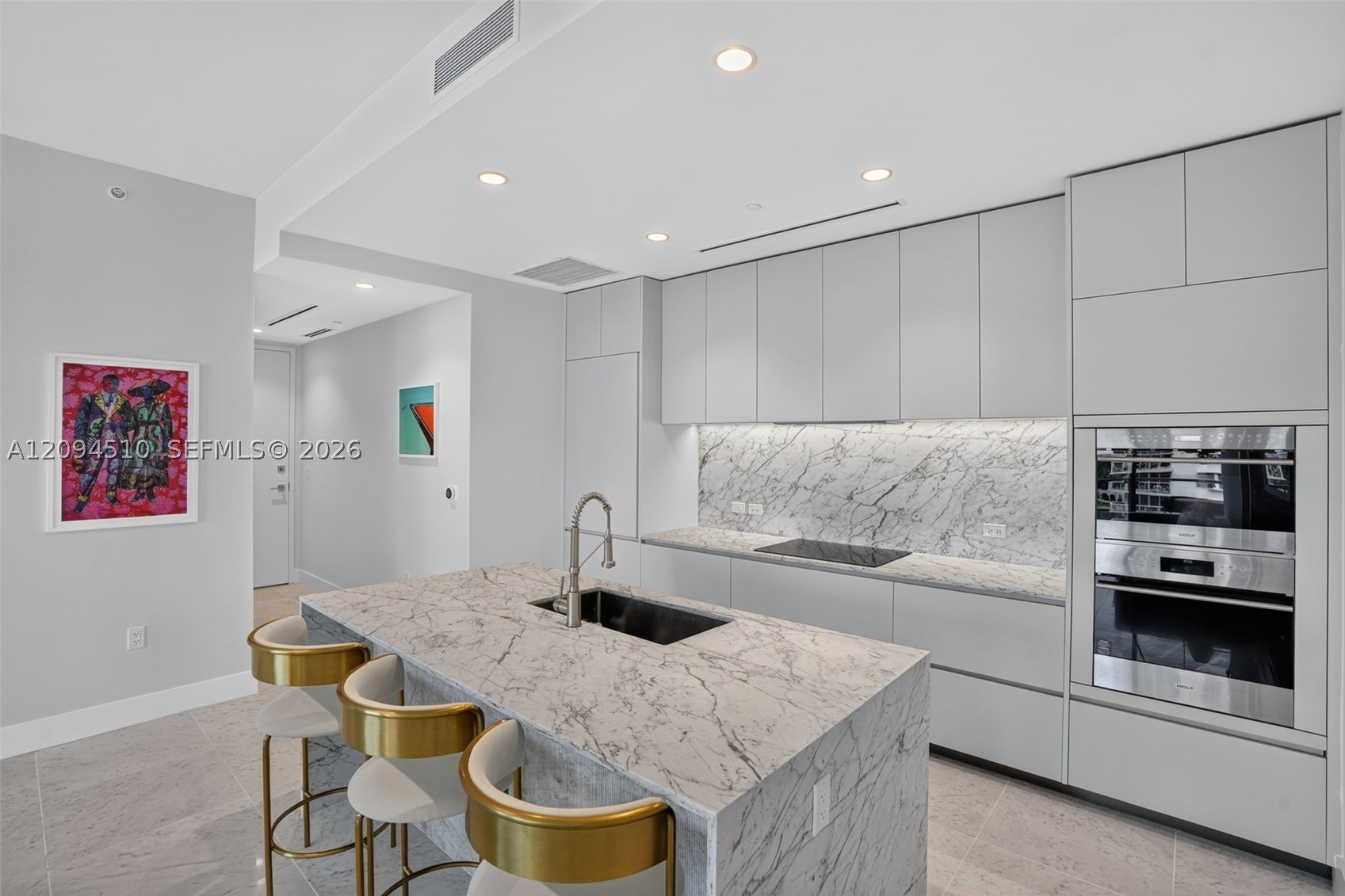 5775 Collins Ave #705, Miami Beach FL 33140