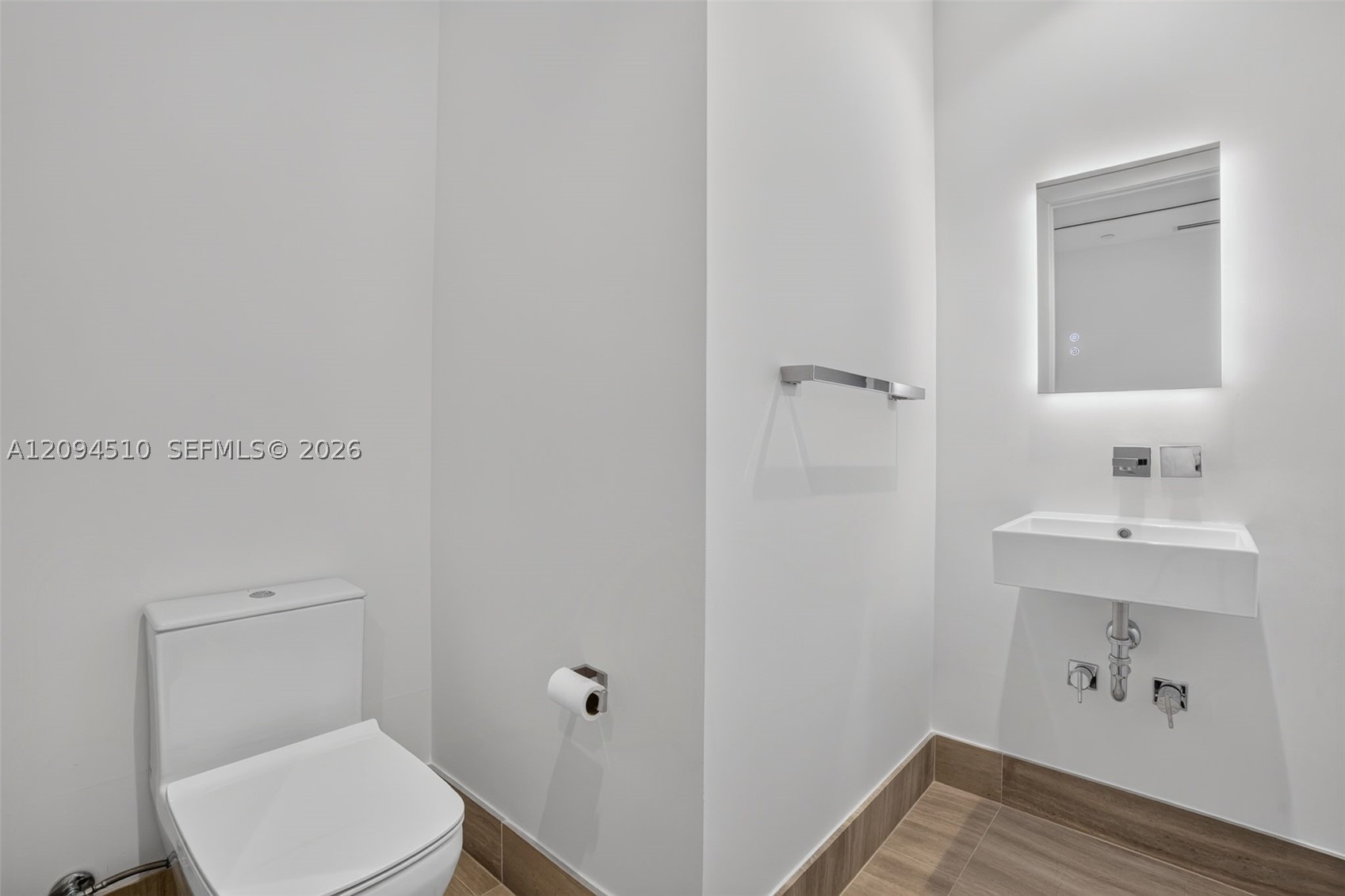 5775 Collins Ave #705, Miami Beach FL 33140