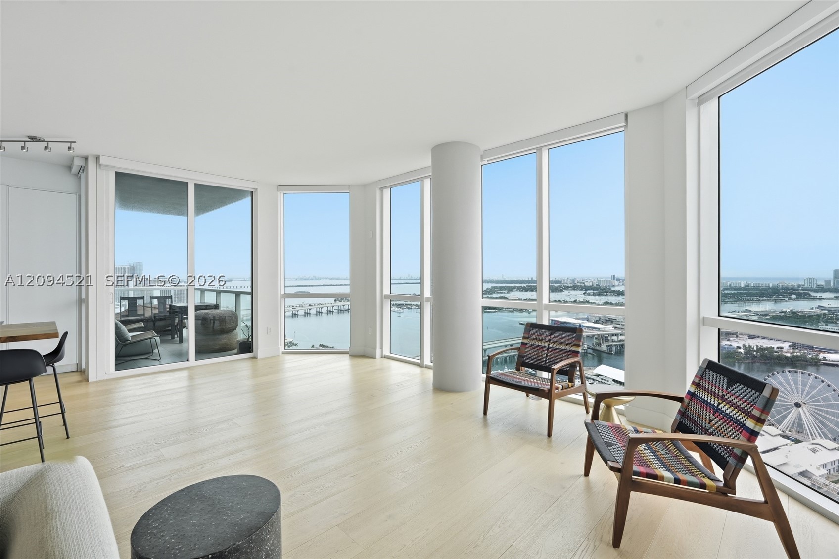 244 Biscayne Blvd #4103, Miami FL 33132