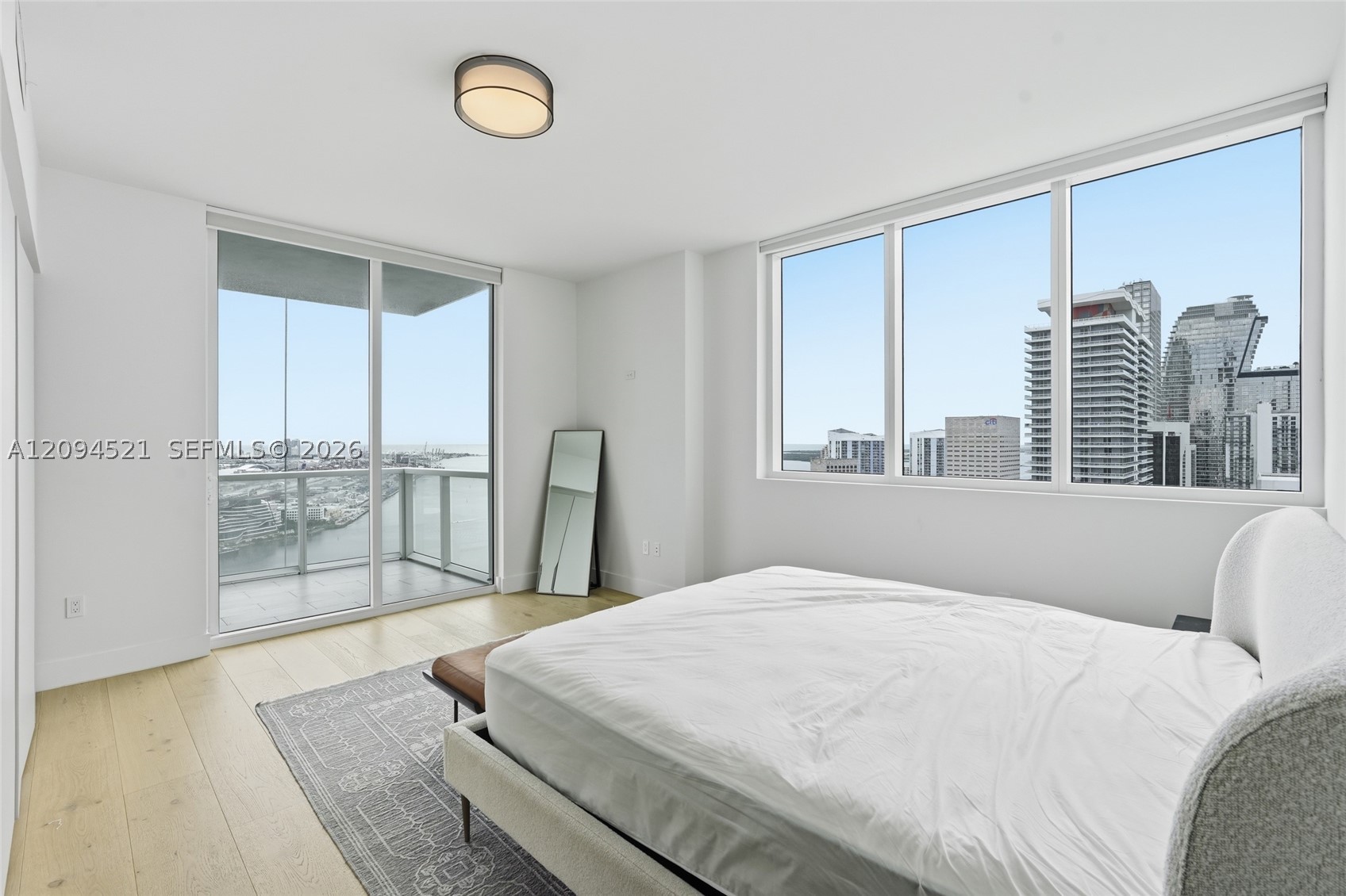 244 Biscayne Blvd #4103, Miami FL 33132