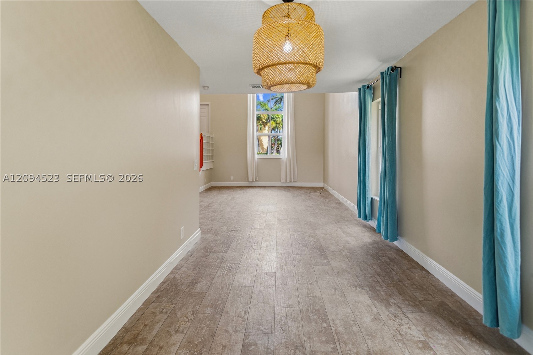 7504 Viscaya Cir, Margate FL 33063