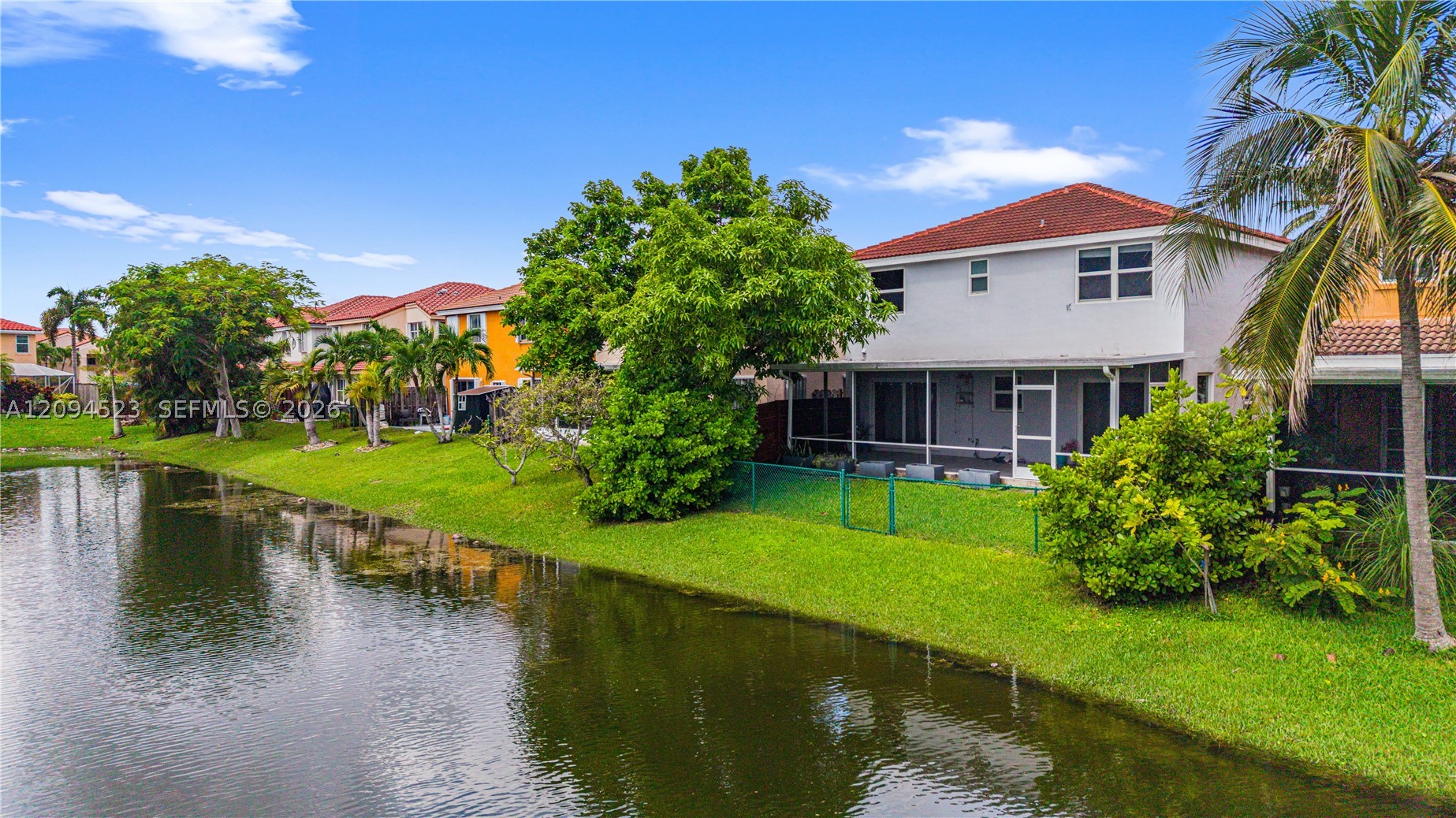 7504 Viscaya Cir, Margate FL 33063