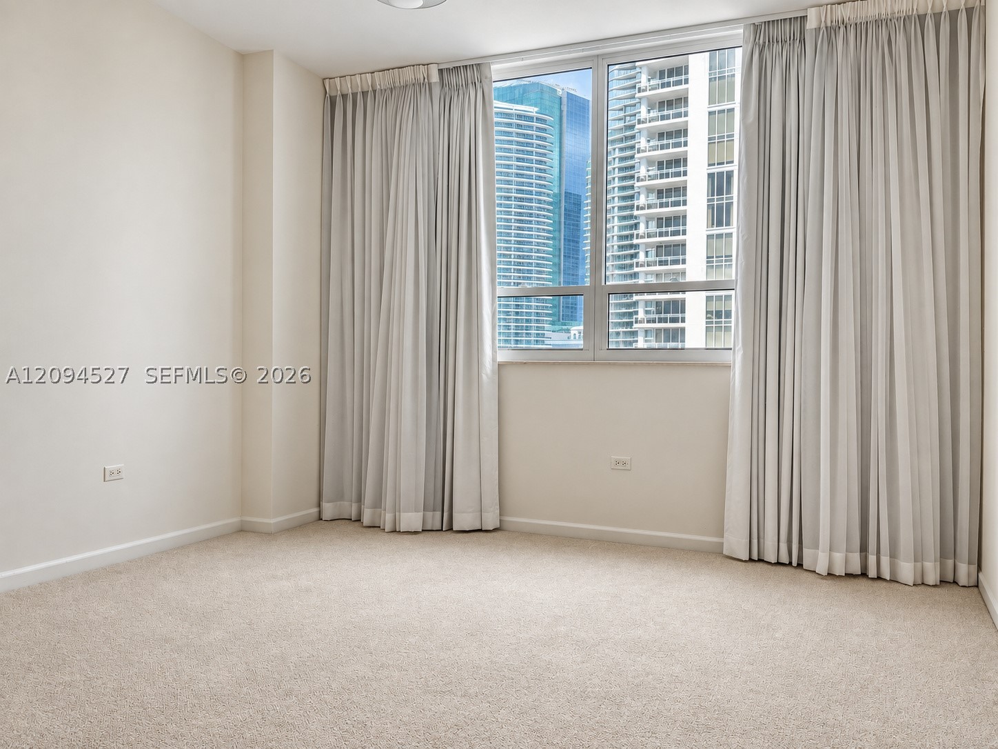 801 Brickell Key Blvd #2108, Miami FL 33131