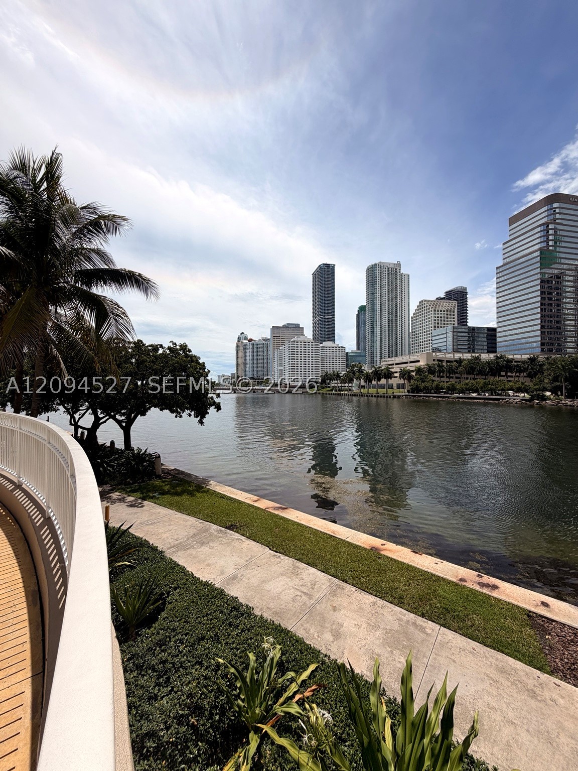 801 Brickell Key Blvd #2108, Miami FL 33131