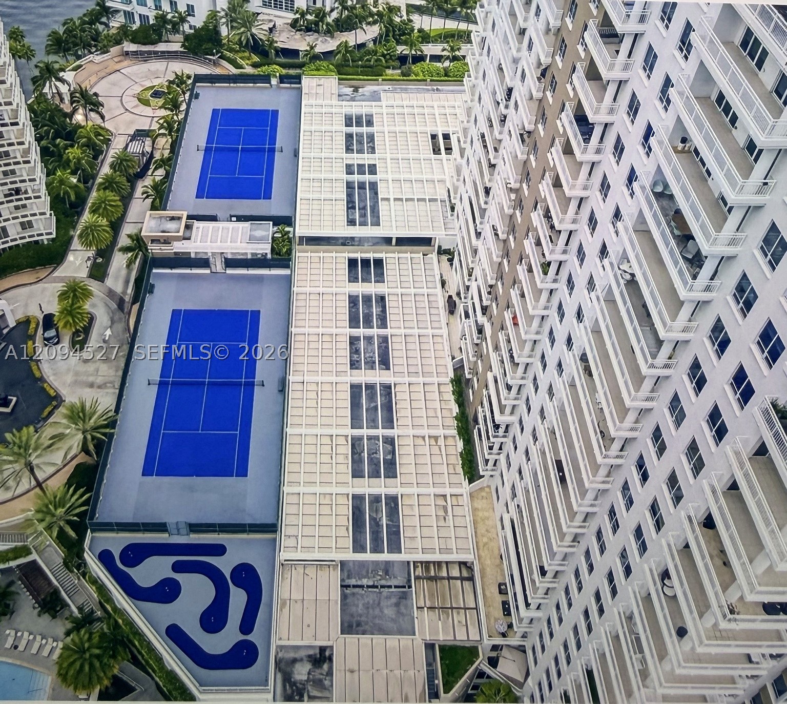 801 Brickell Key Blvd #2108, Miami FL 33131