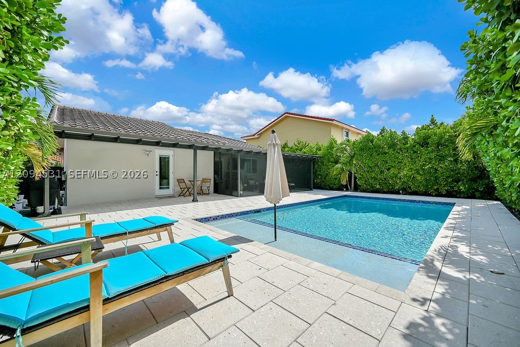8574 SW 211th Ter, Cutler Bay FL 33189
