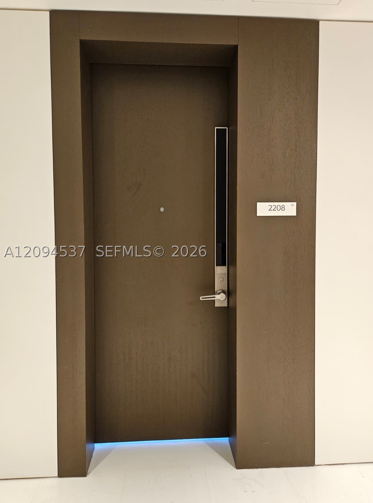 300 Biscayne Boulevard Way #2208W, Miami FL 33131