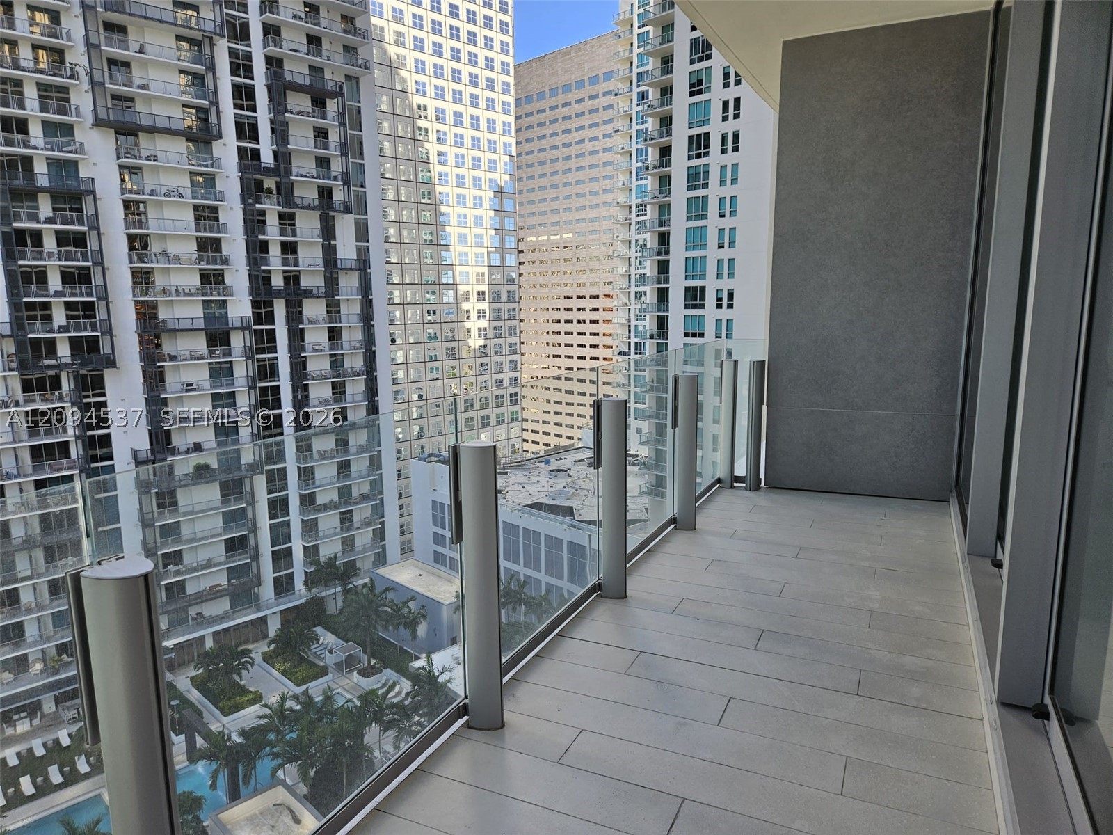 300 Biscayne Boulevard Way #2208W, Miami FL 33131