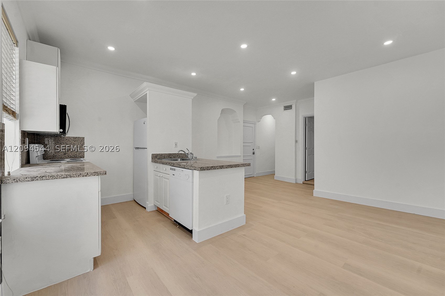 1027 Pennsylvania Ave #103, Miami Beach FL 33139