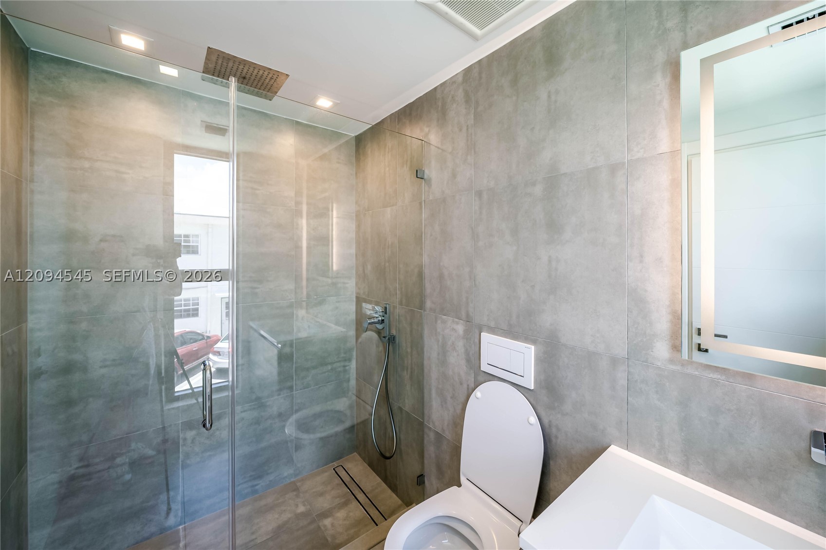 1930 Bay Dr #2, Miami Beach FL 33141