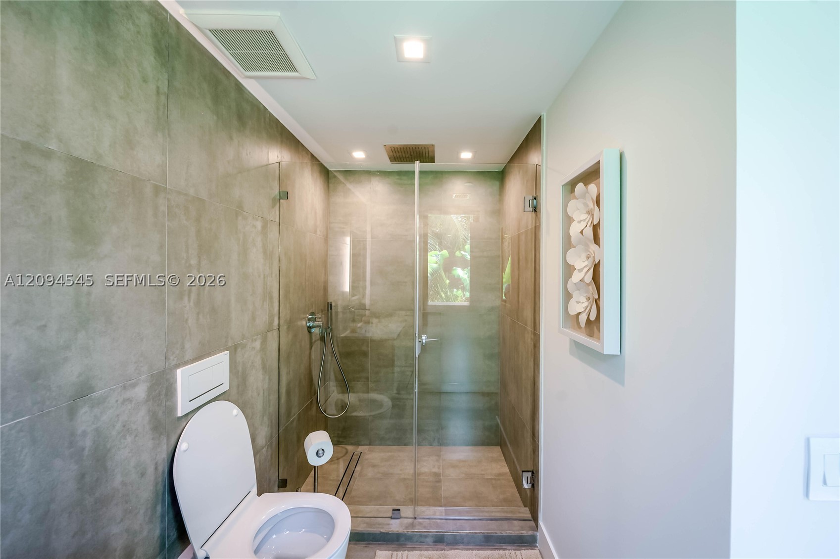 1930 Bay Dr #2, Miami Beach FL 33141