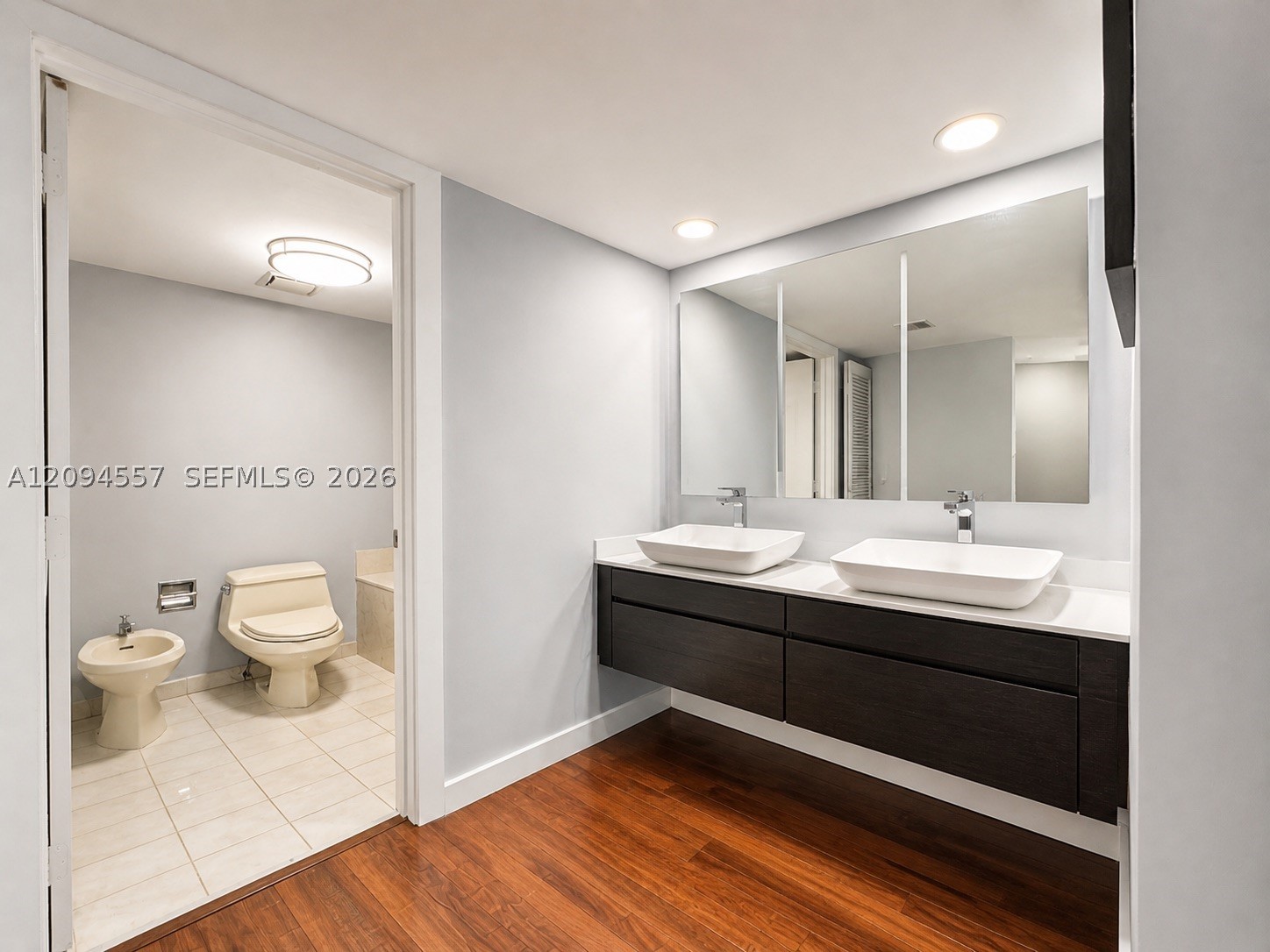 520 Brickell Key Dr #A1113, Miami FL 33131