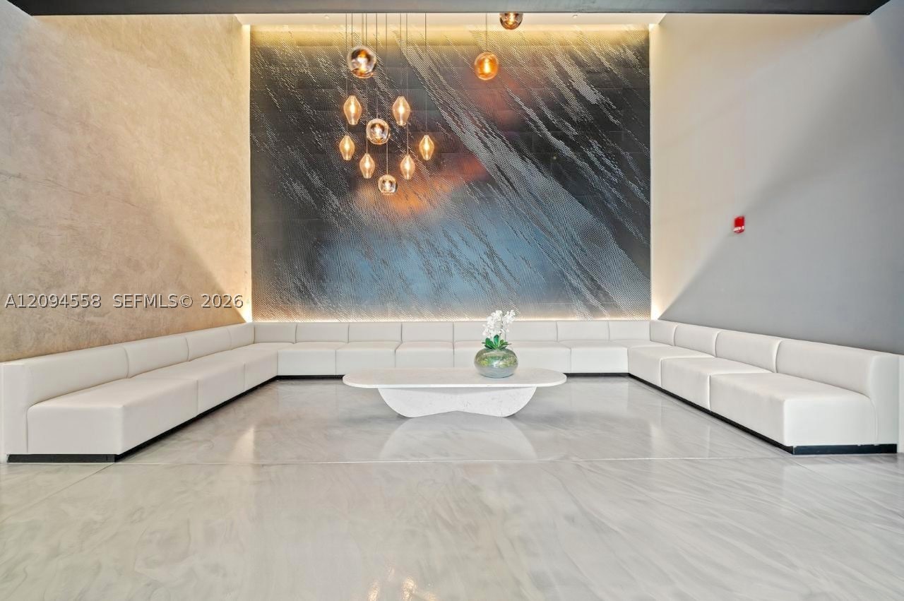 151 SE 1st St #2606, Miami FL 33131