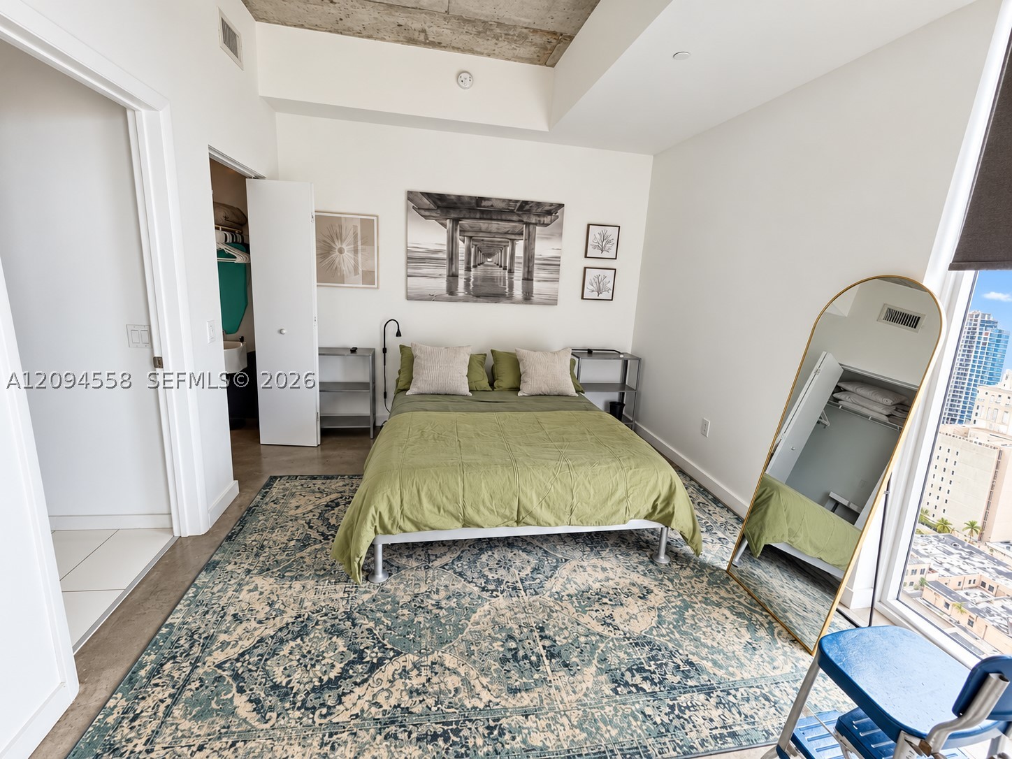 151 SE 1st St #2606, Miami FL 33131