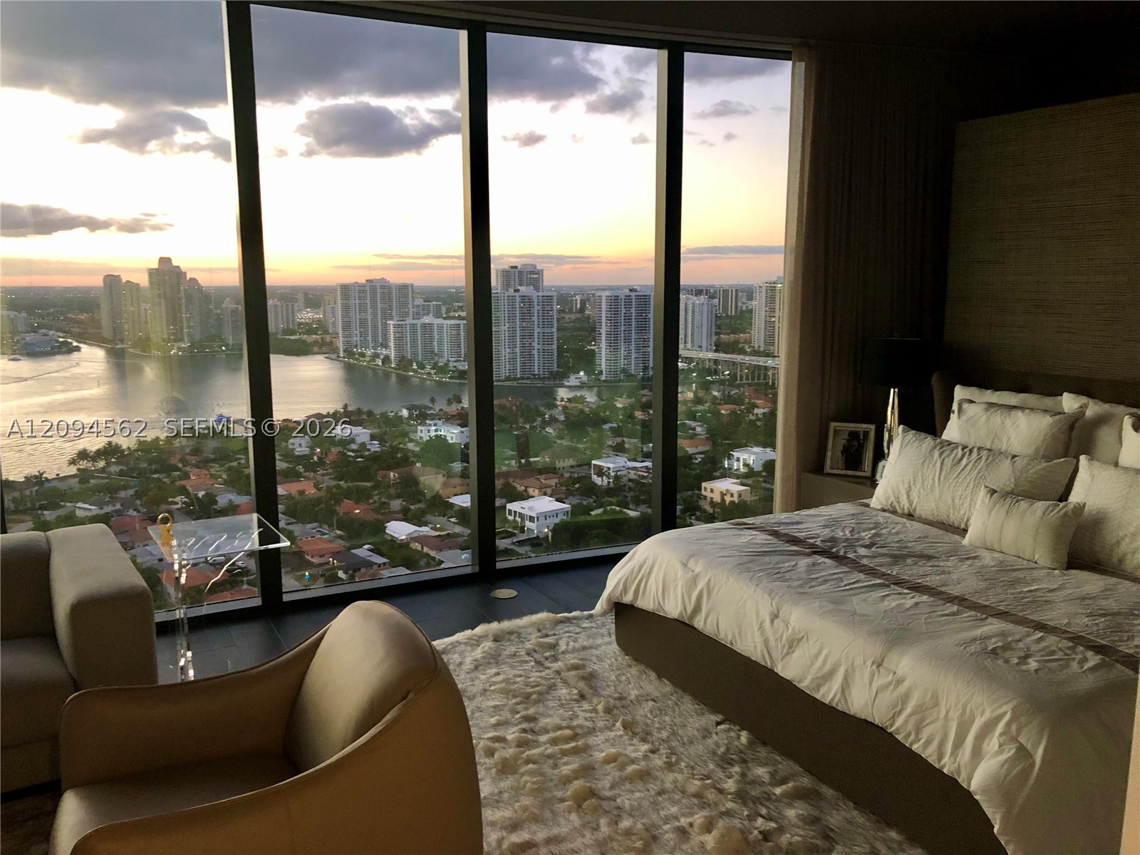 18555 Collins Ave #2903, Sunny Isles Beach FL 33160