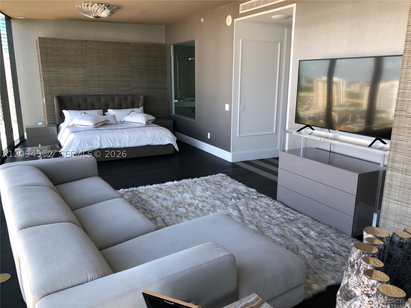 18555 Collins Ave #2903, Sunny Isles Beach FL 33160