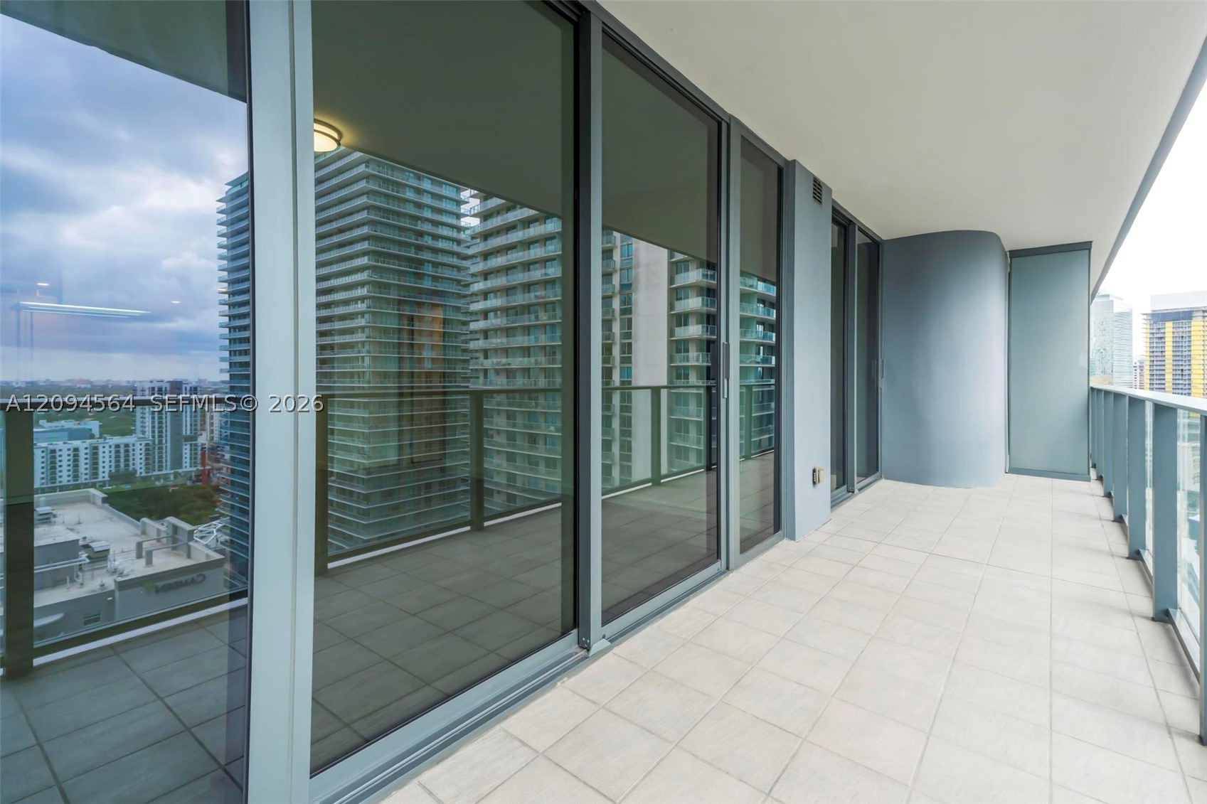 1000 Brickell Plaza #2304, Miami FL 33131