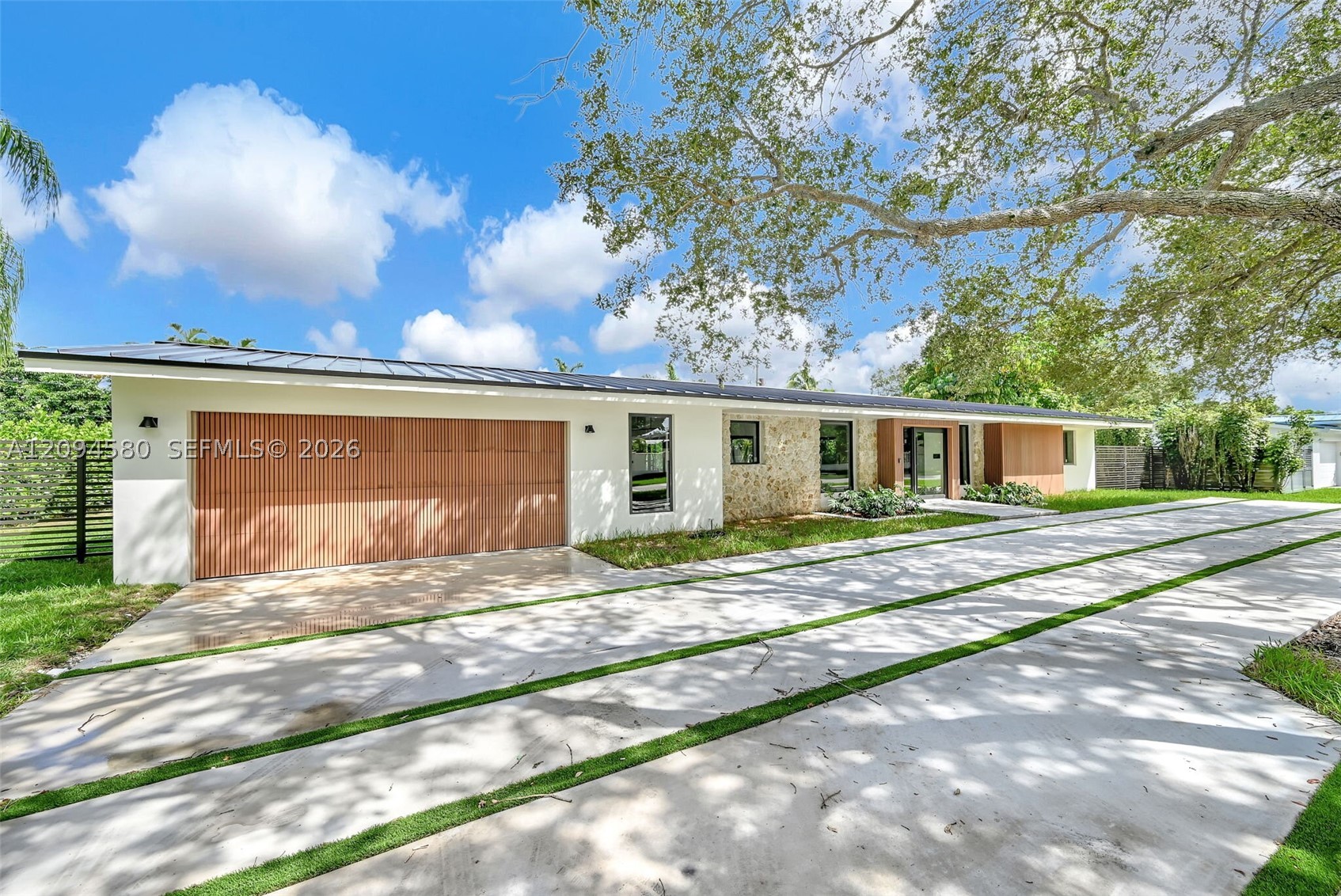 15471 SW 83rd Ave, Palmetto Bay FL 33157