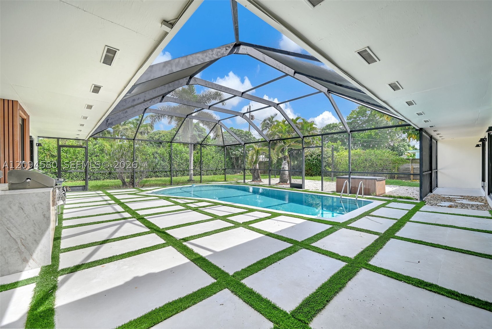 15471 SW 83rd Ave, Palmetto Bay FL 33157