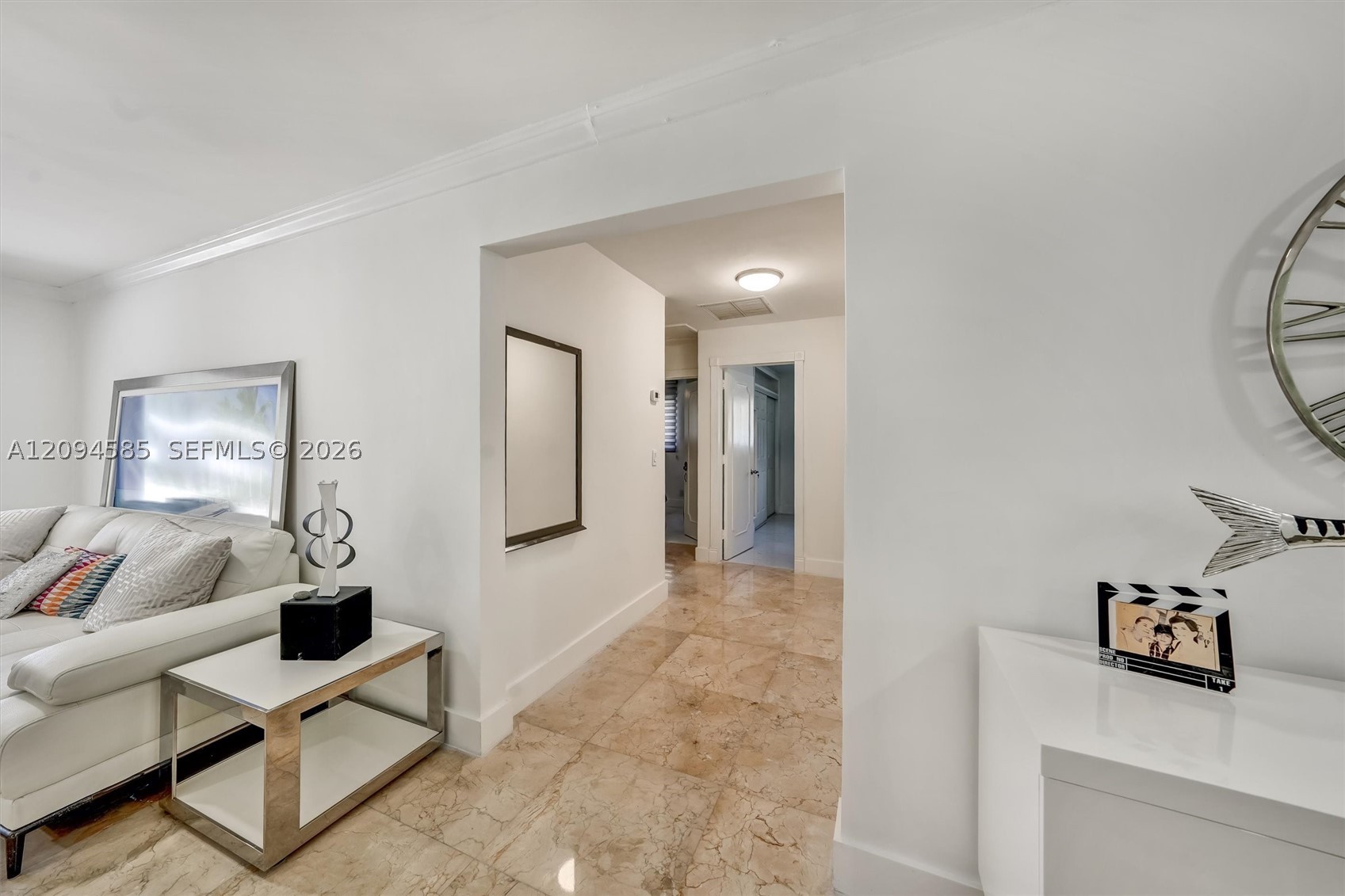 814 NE 4th St #814, Hallandale Beach FL 33009