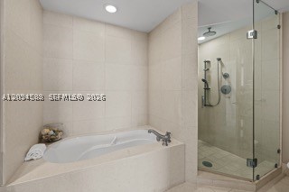 6799 Collins Ave #606, Miami Beach FL 33141