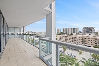 6799 Collins Ave #606, Miami Beach FL 33141