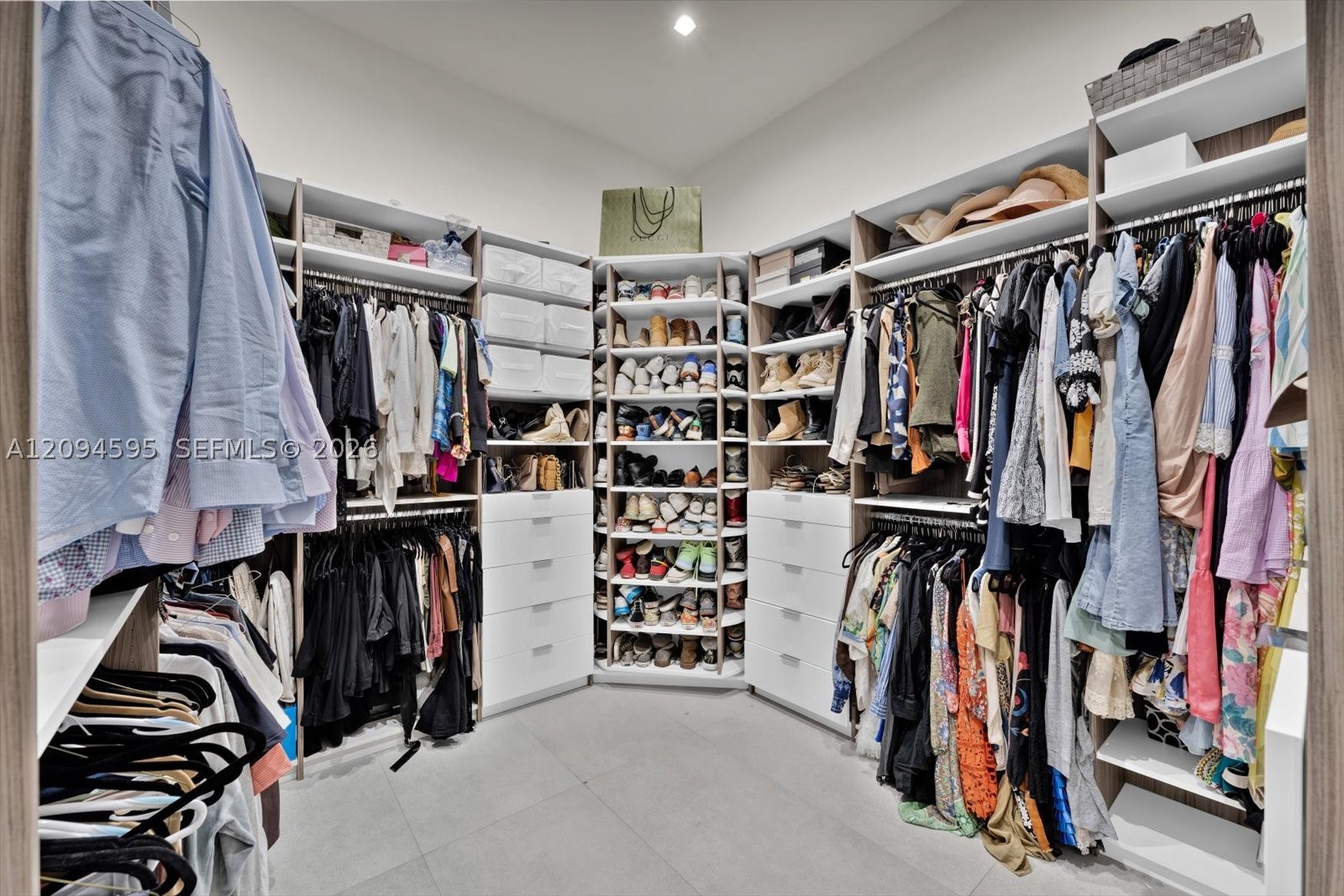 3079 Carter St #3079, Miami FL 33133