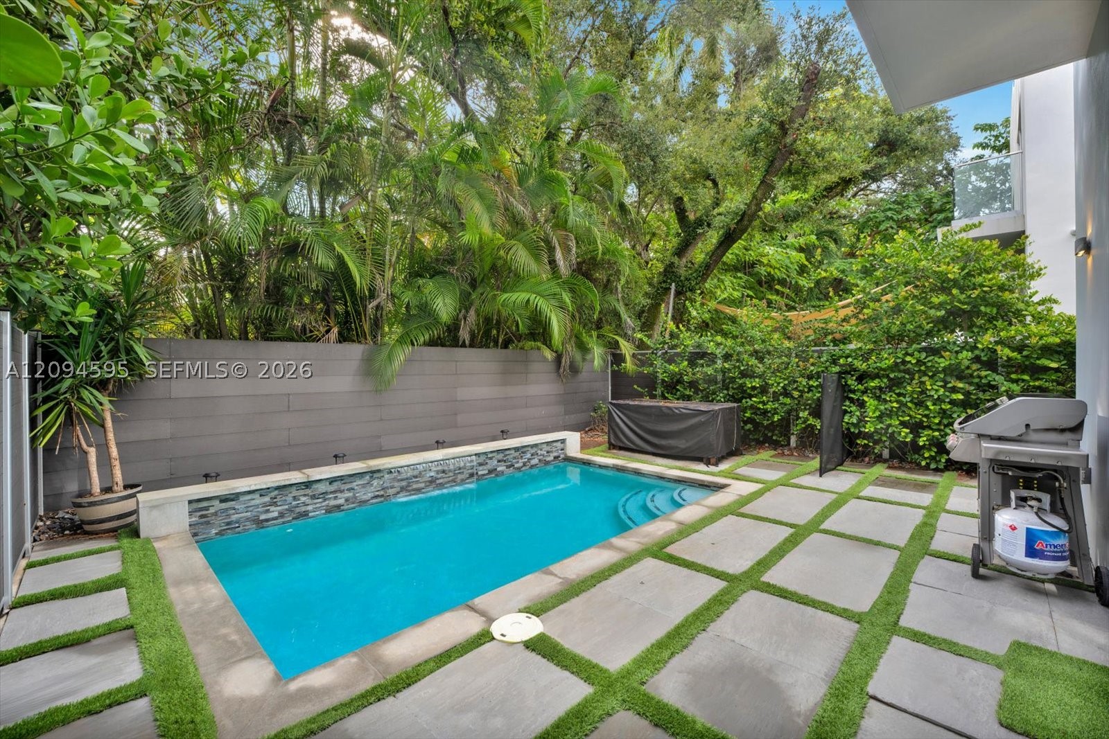 3079 Carter St #3079, Miami FL 33133