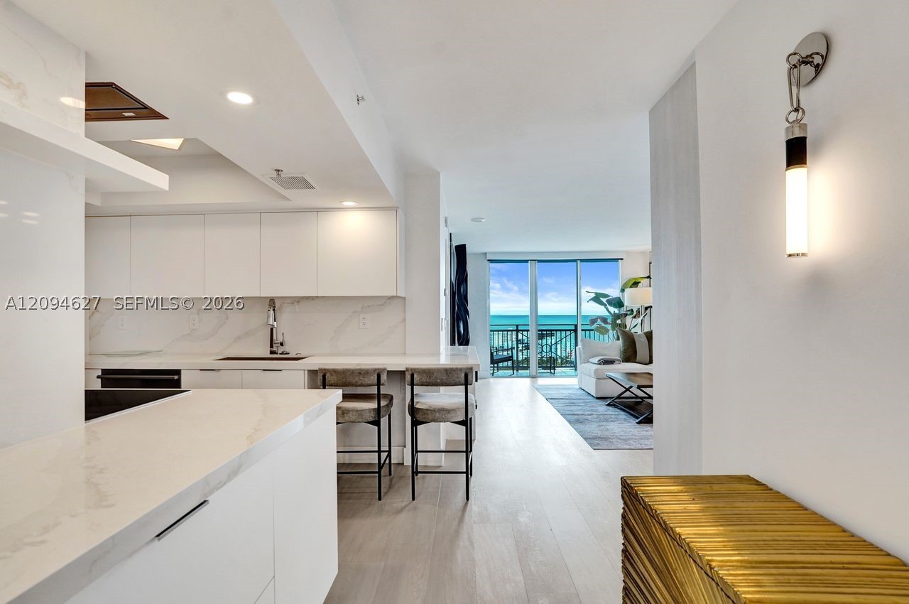90 Alton Rd #2407, Miami Beach FL 33139