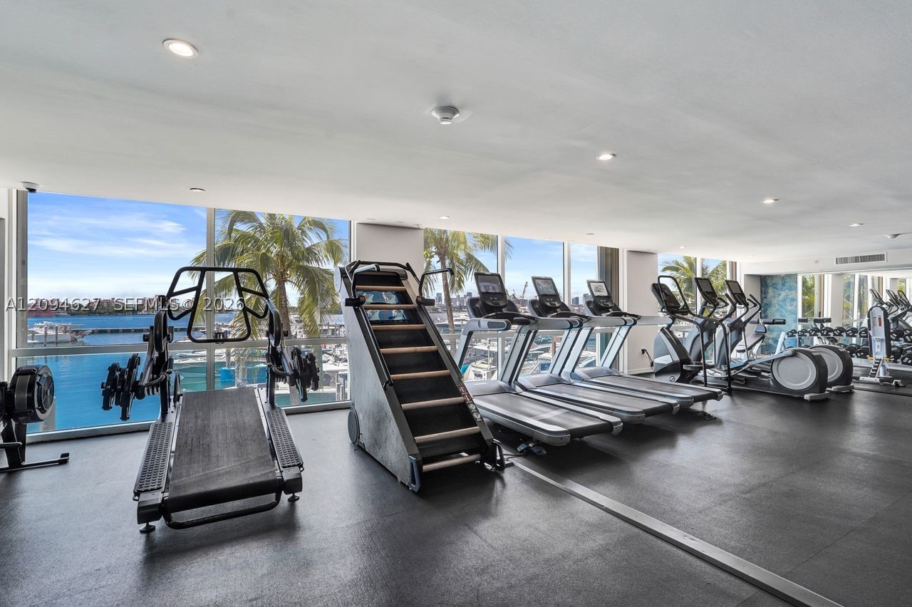 90 Alton Rd #2407, Miami Beach FL 33139