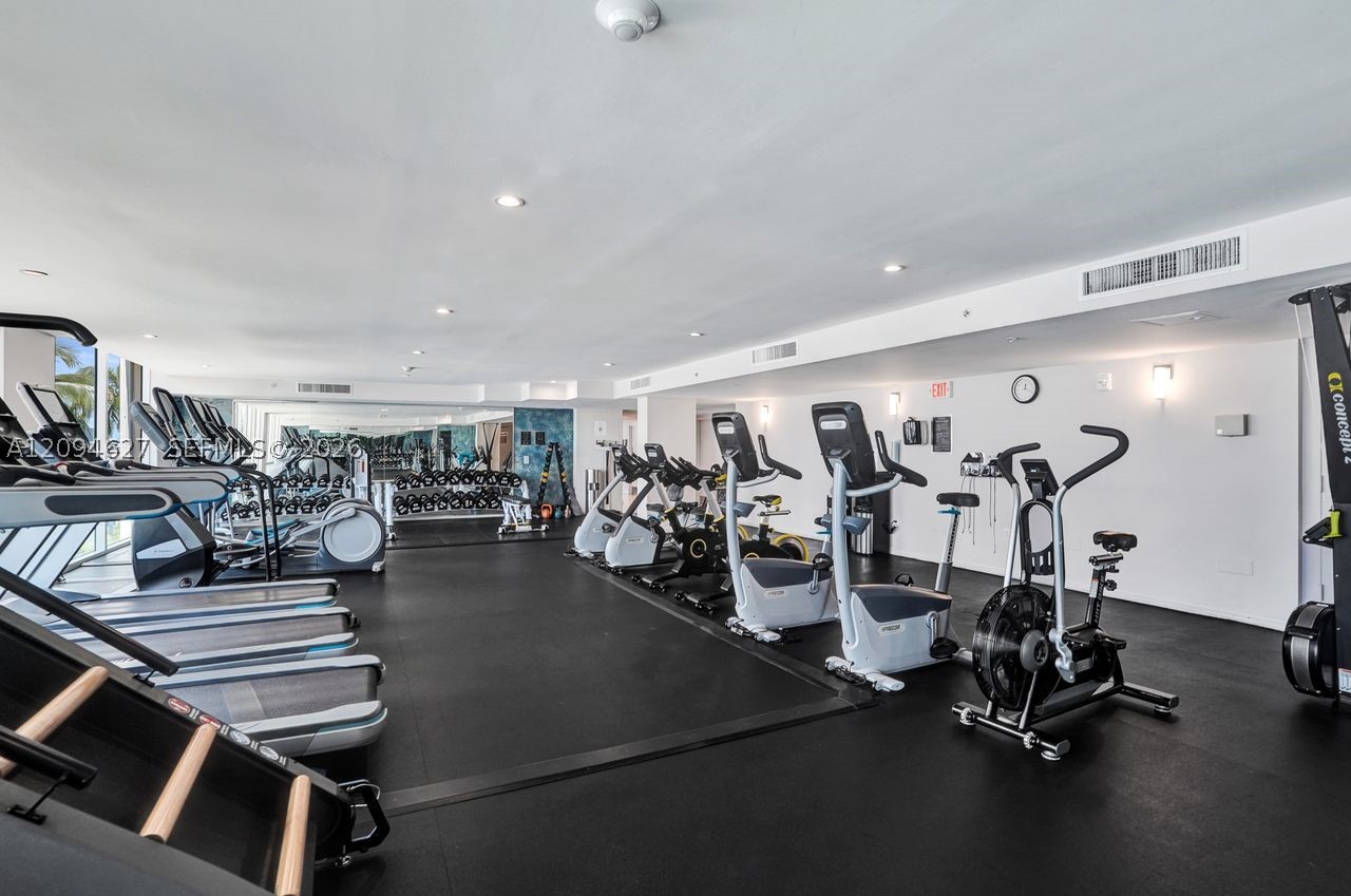 90 Alton Rd #2407, Miami Beach FL 33139