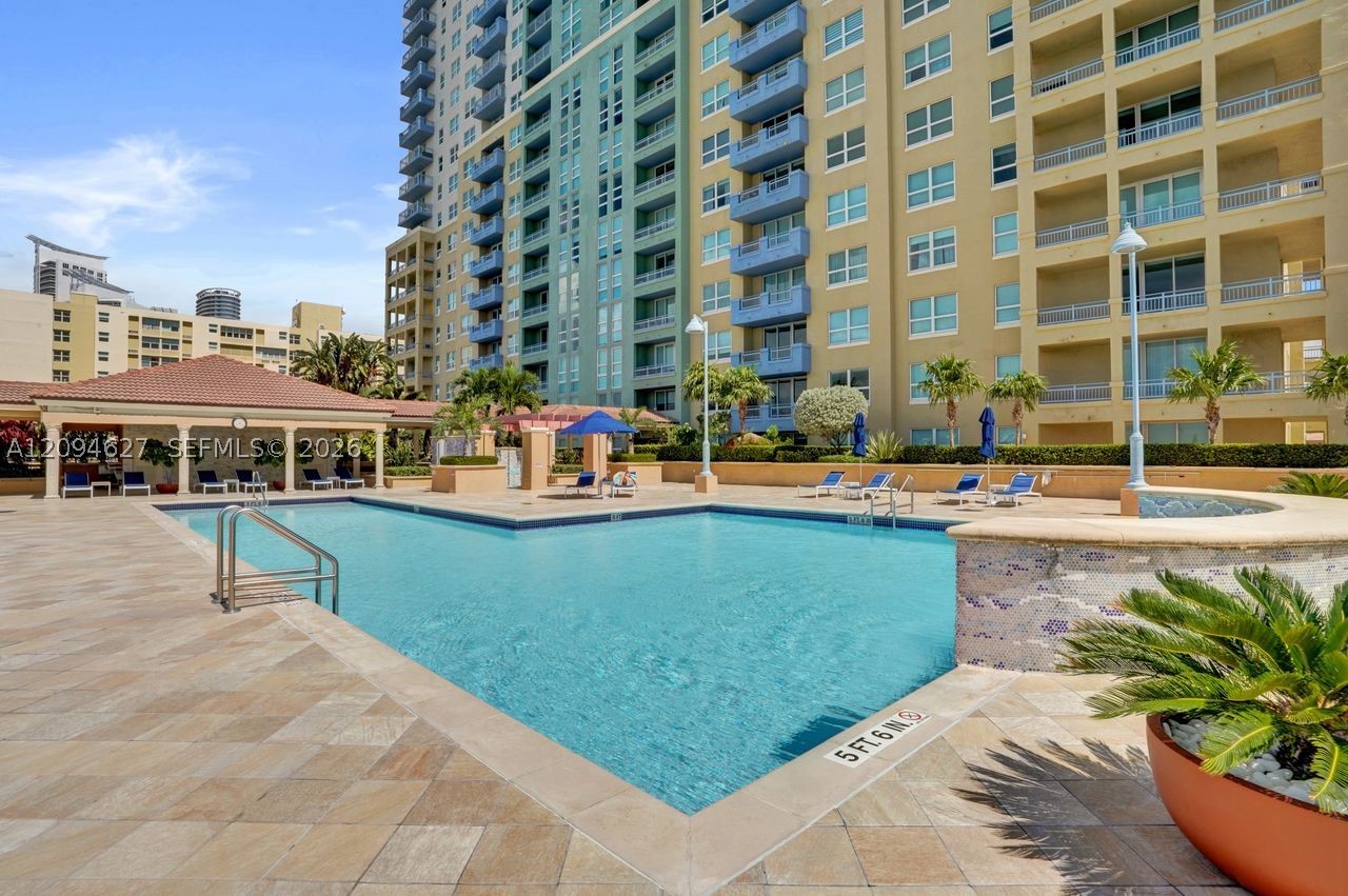 90 Alton Rd #2407, Miami Beach FL 33139