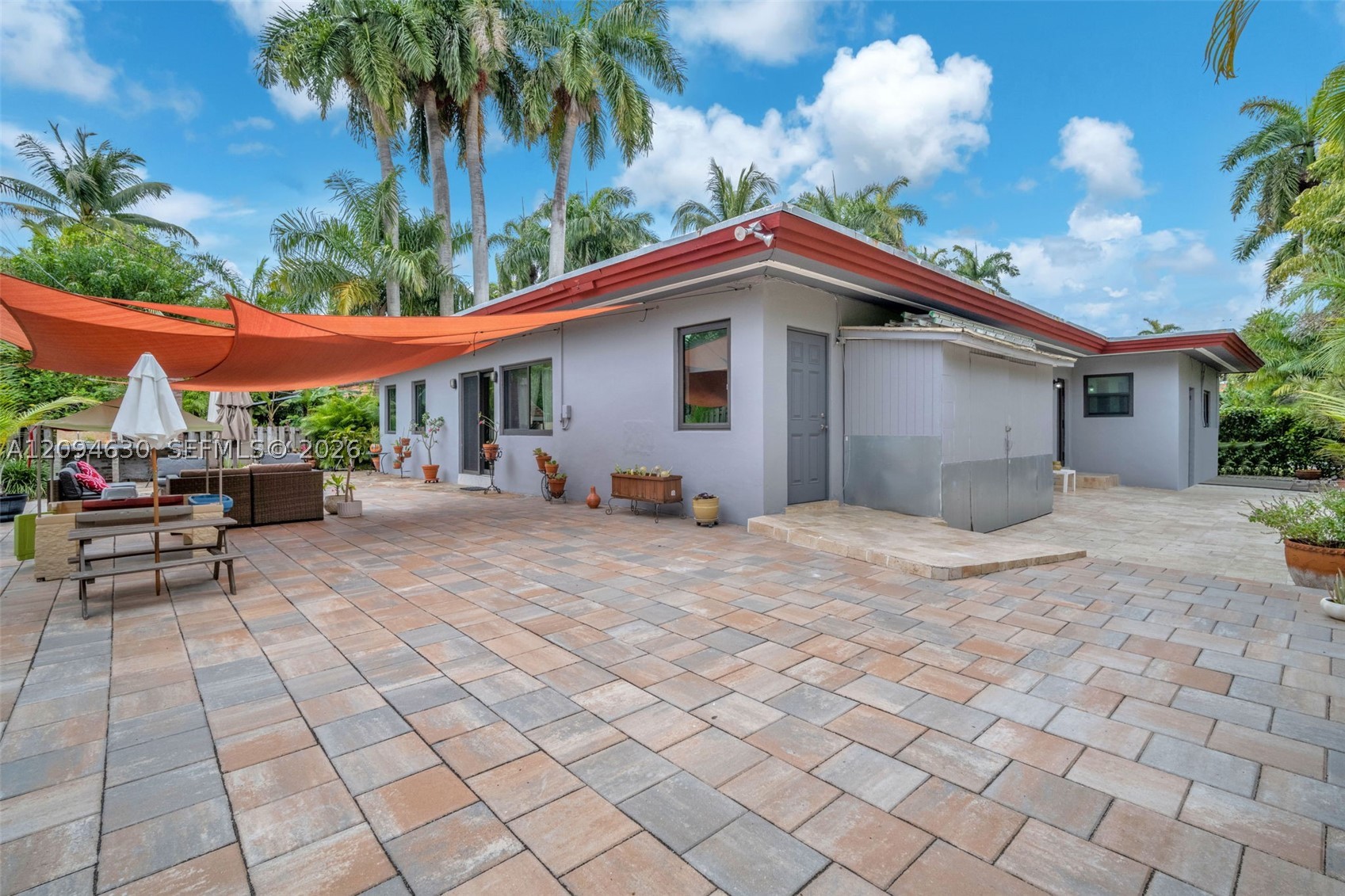 7701 Center Bay Dr, North Bay Village FL 33141
