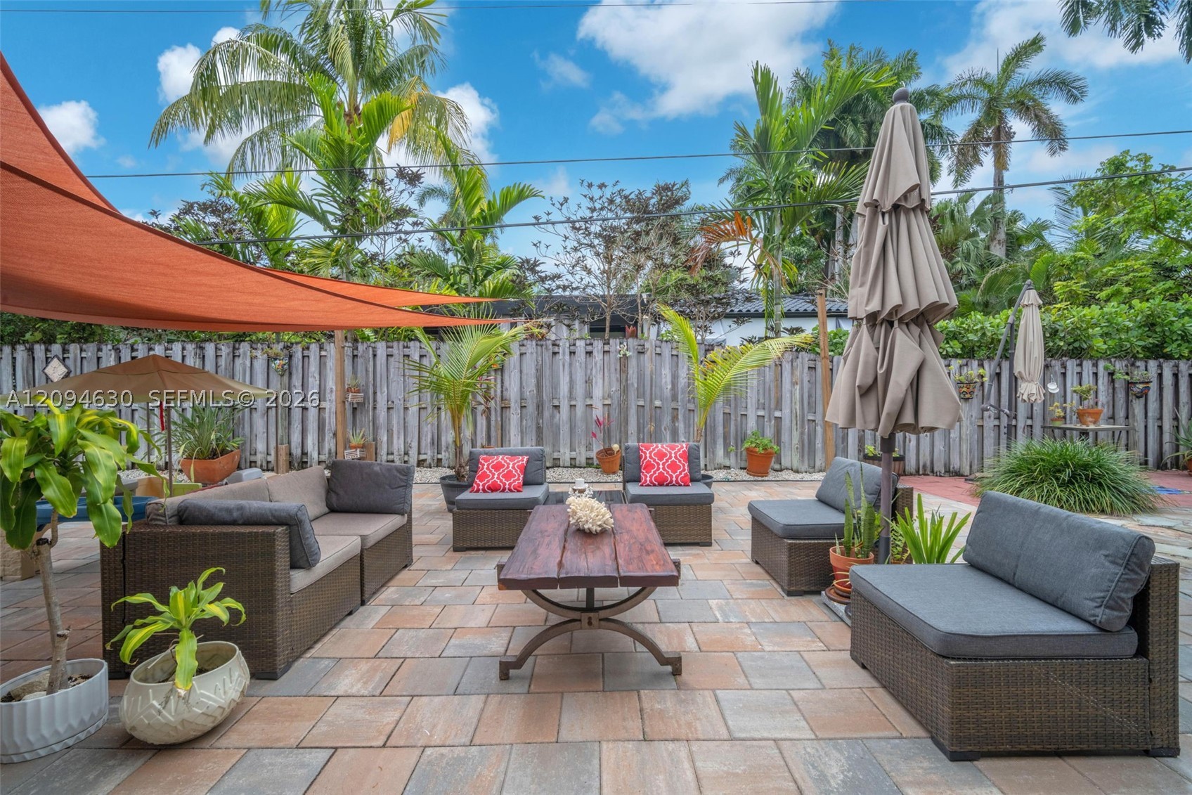 7701 Center Bay Dr, North Bay Village FL 33141