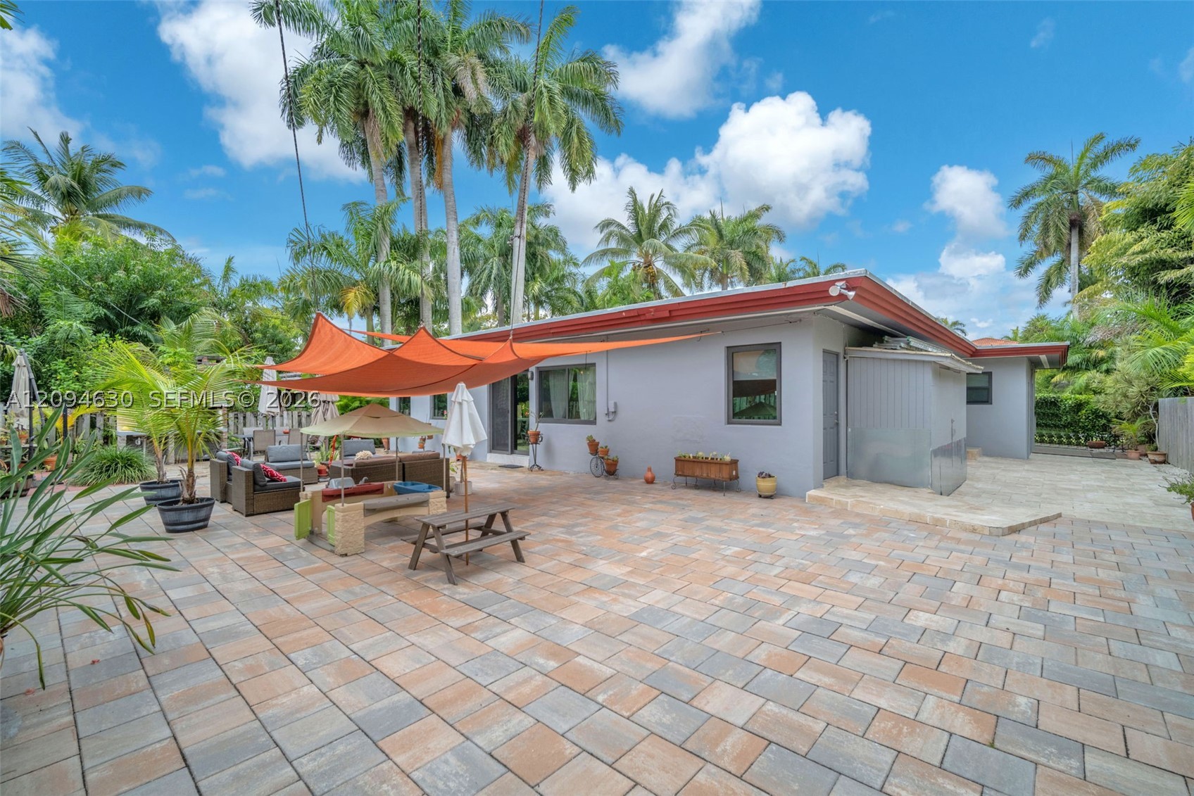 7701 Center Bay Dr, North Bay Village FL 33141