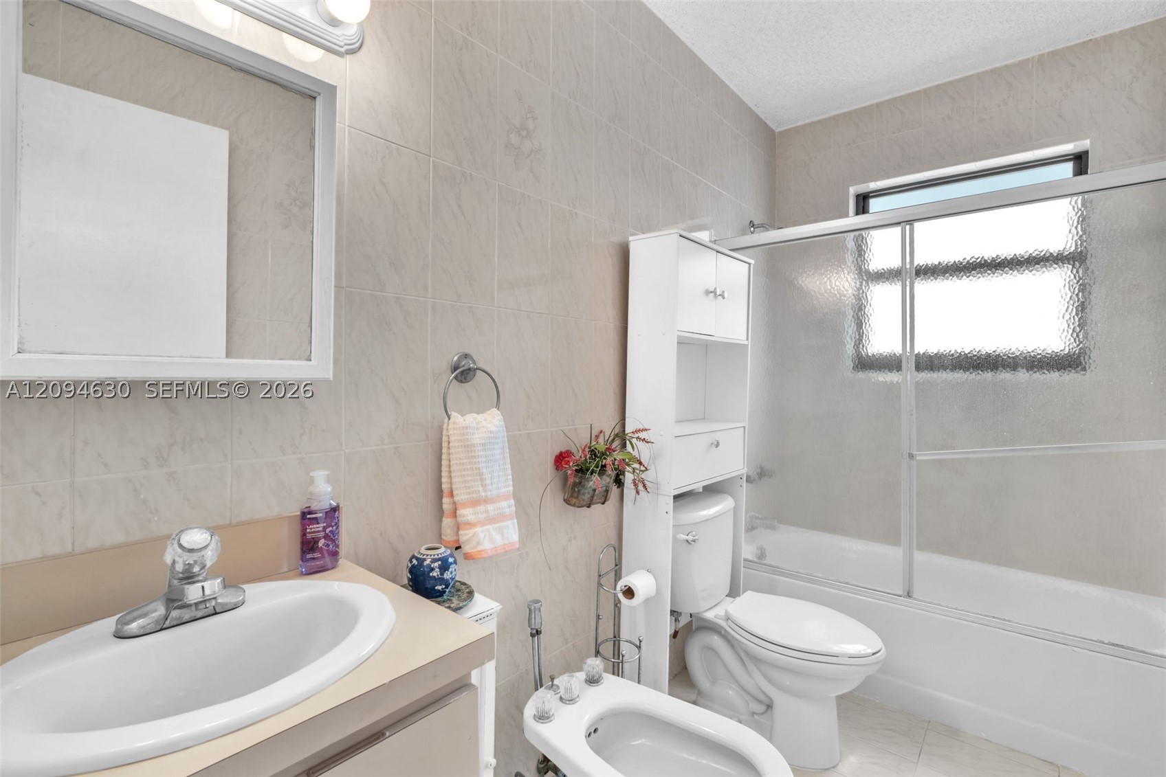 7701 Center Bay Dr, North Bay Village FL 33141