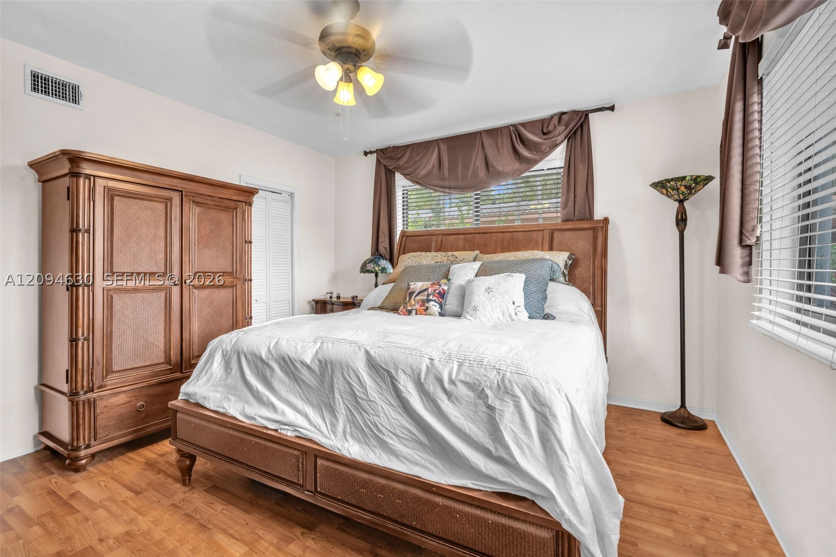 7701 Center Bay Dr, North Bay Village FL 33141