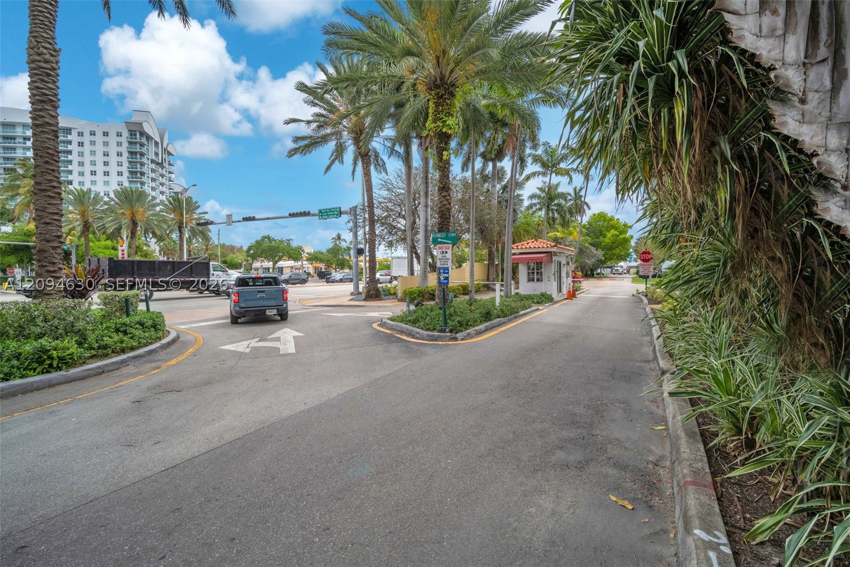 7701 Center Bay Dr, North Bay Village FL 33141