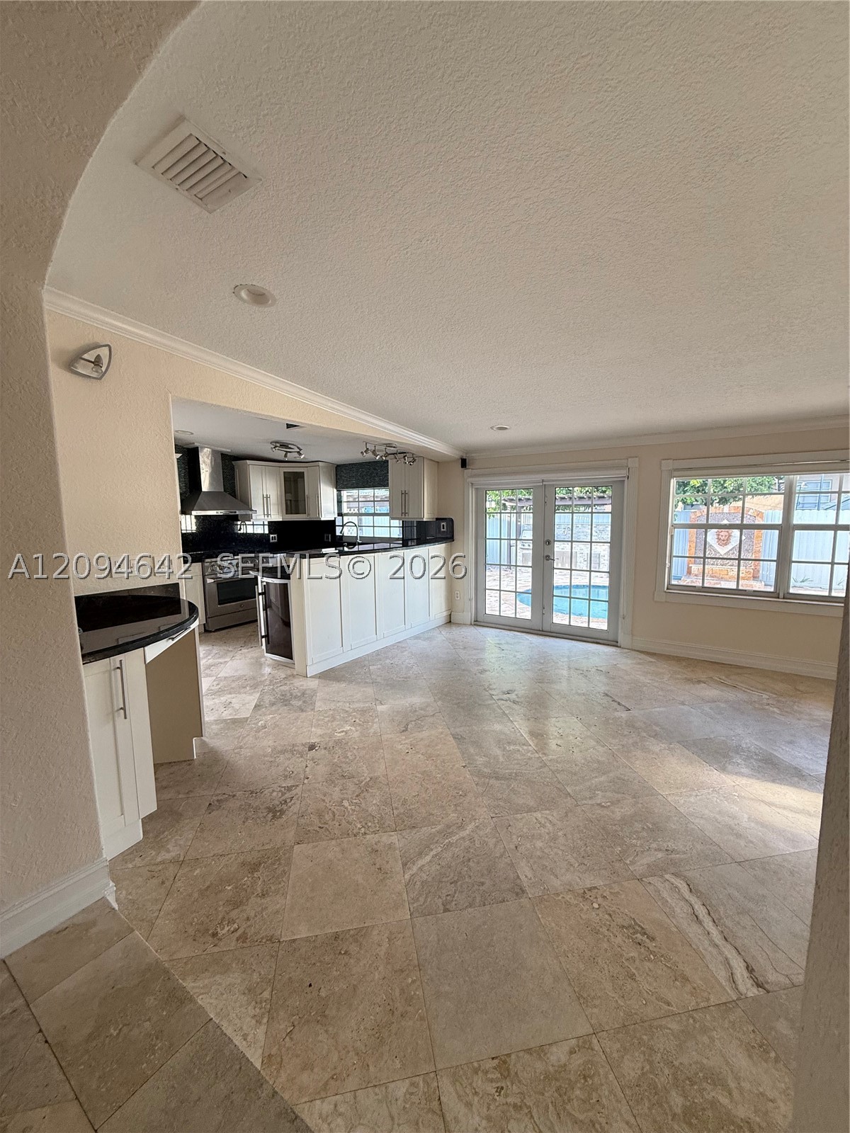 3889 NW 5th St, Miami FL 33126