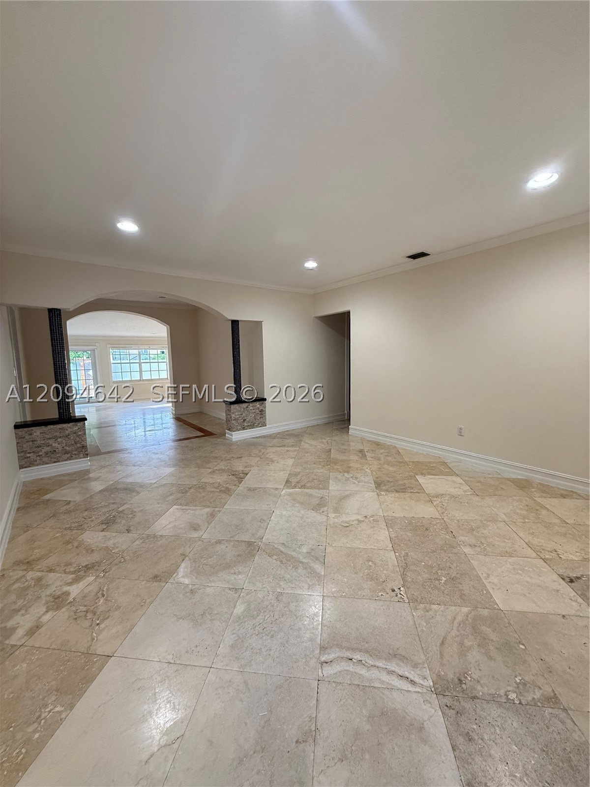 3889 NW 5th St, Miami FL 33126