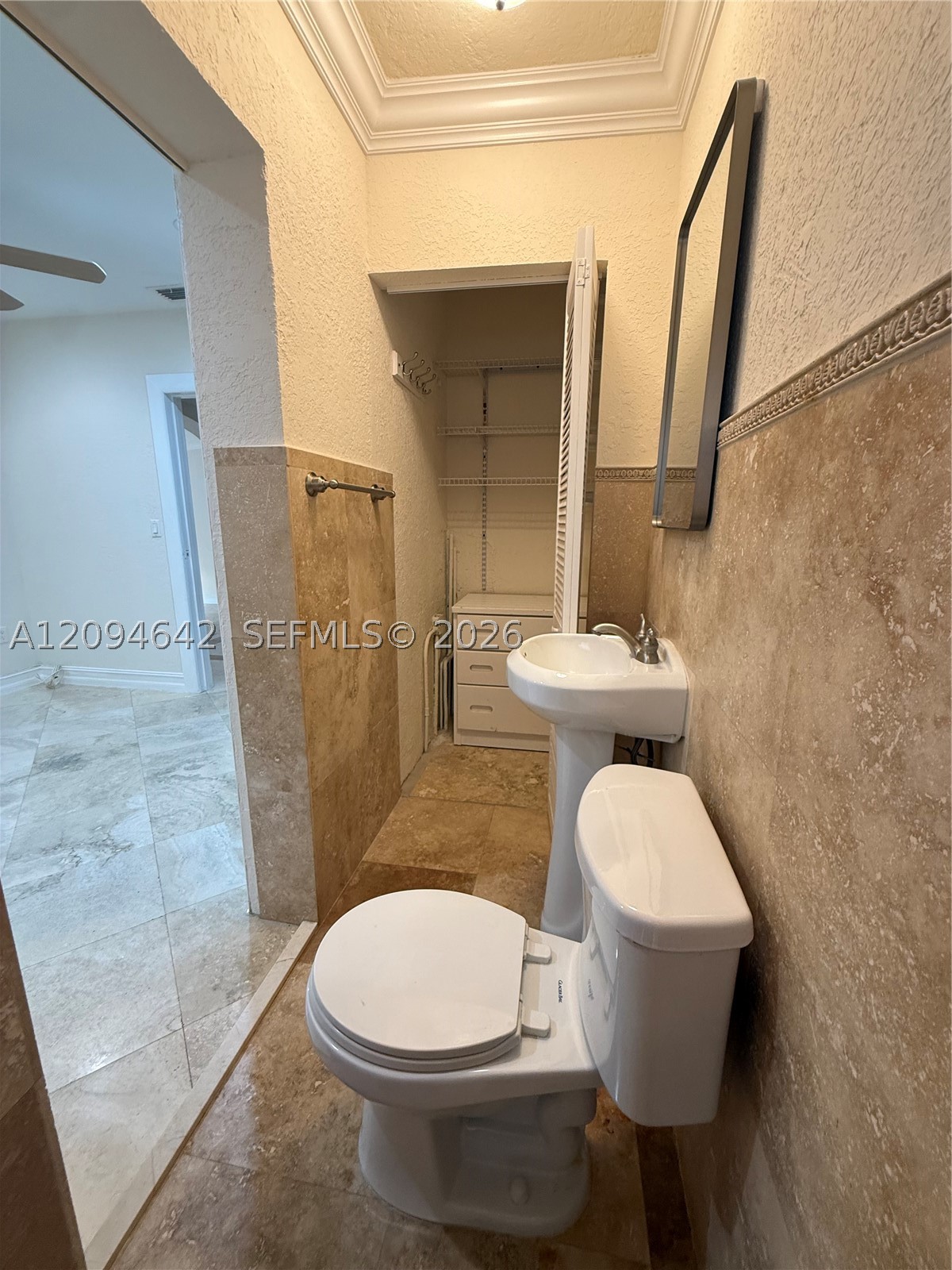 3889 NW 5th St, Miami FL 33126