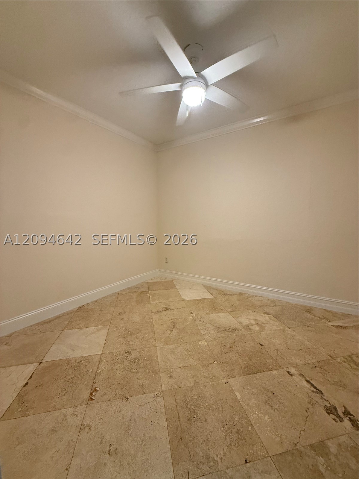 3889 NW 5th St, Miami FL 33126