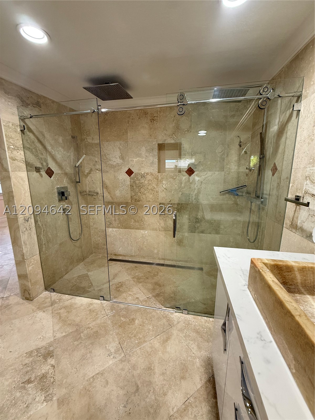 3889 NW 5th St, Miami FL 33126