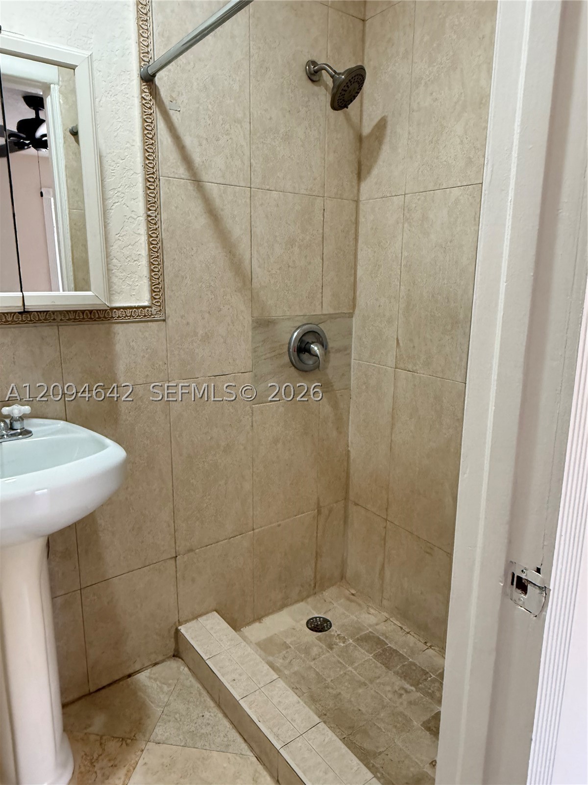 3889 NW 5th St, Miami FL 33126