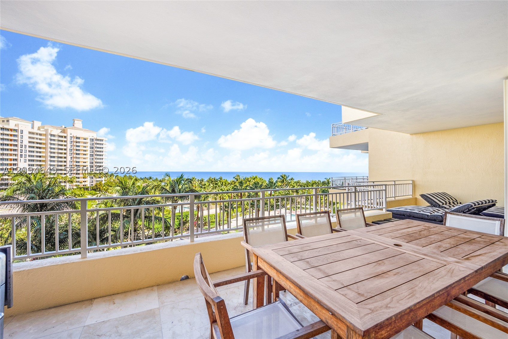 799 Crandon Blvd #705, Key Biscayne FL 33149