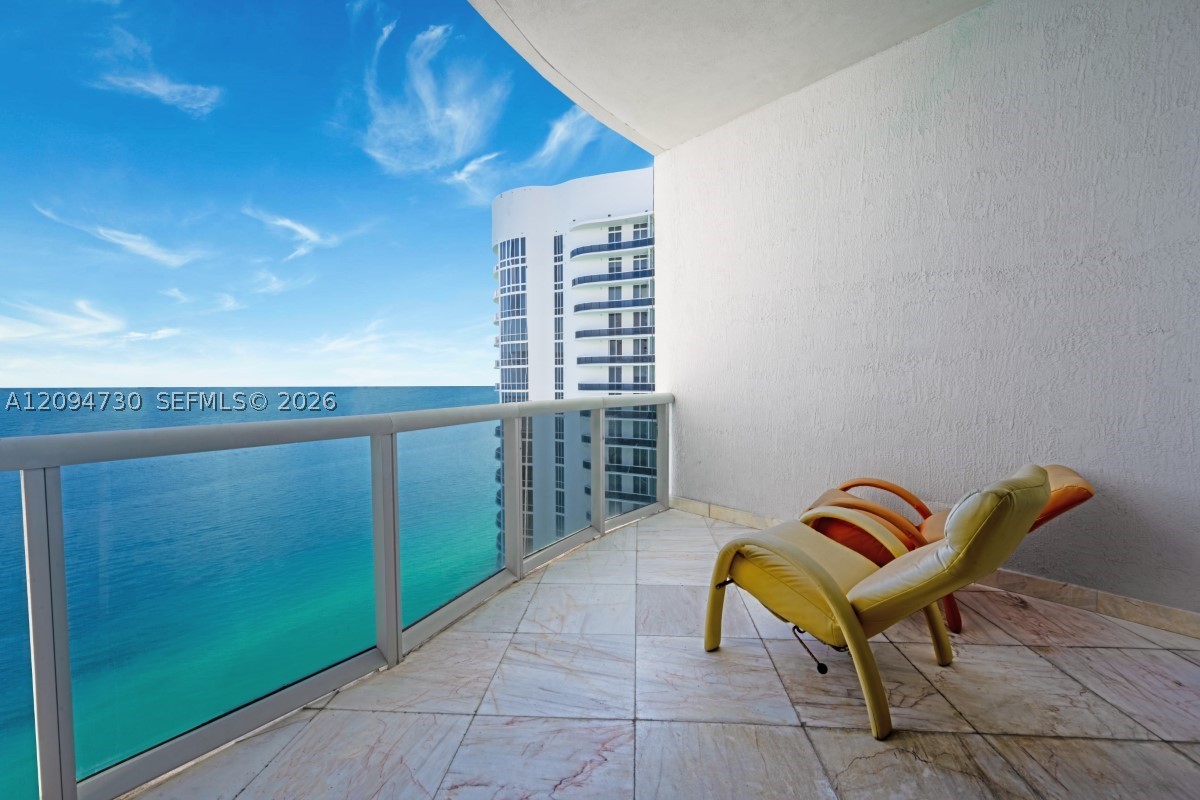 16001 Collins Ave #3806, Sunny Isles Beach FL 33160