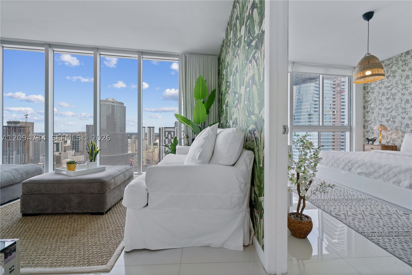 485 Brickell Ave #3904, Miami FL 33131