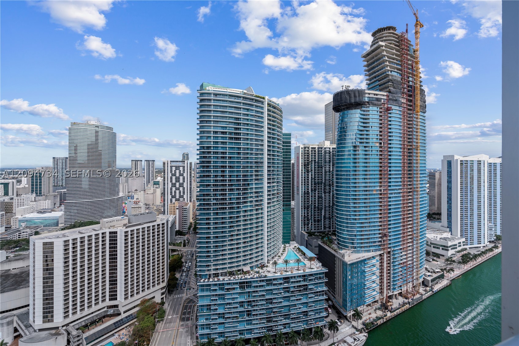 485 Brickell Ave #3904, Miami FL 33131